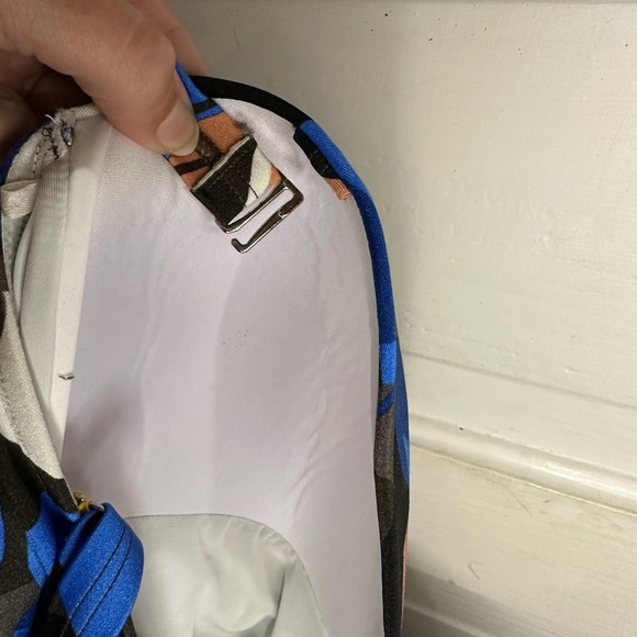 NWOT - Women’s Calvin Klein One Piece Swimsuit - Picture 7 of 8